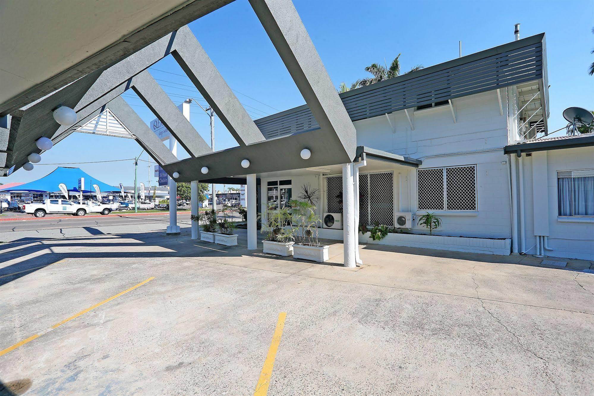 Townsville City Motel Extérieur photo